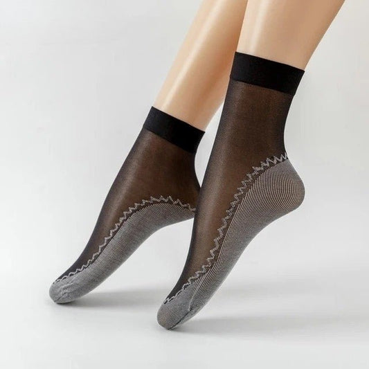 Feeluxe™ – Seidige, rutschfeste Baumwollsocken (5+5 Gratis)