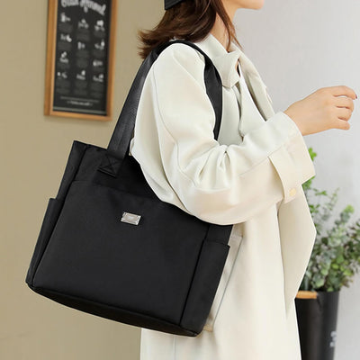 Brandary™ – Geräumige, wasserabweisende Schultertasche (50% Rabatt)